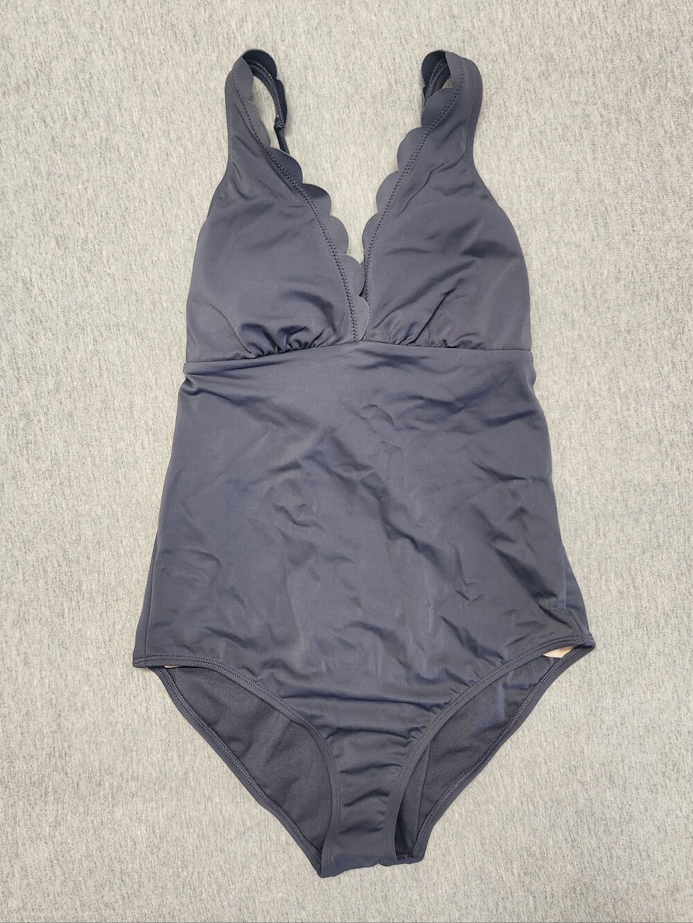 Shade & Shore Women’s Scallop‑Edge Tummy‑Control Plunge One‑Piece Swimsuit–Gray